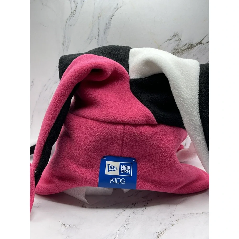 Boston Red Sox's Kids Pink, White, Black Jester Hat‎ One Size Youth